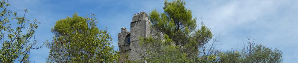 sauve chateau de roquevaire mer de rochers