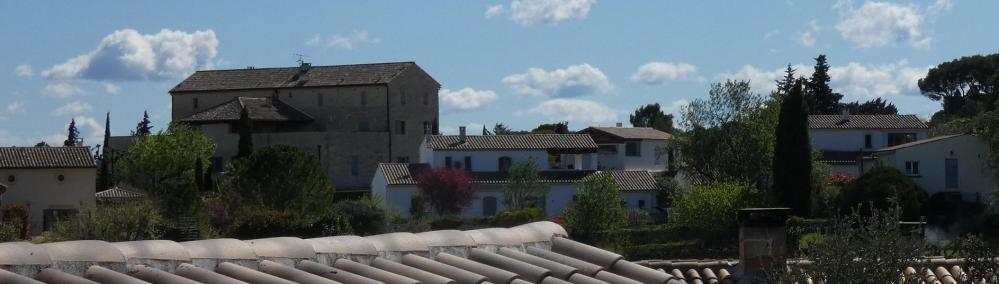 maisons home uzes uzes©nb UzEssentiel